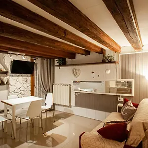 Residenza Biennale Apartment Venice
